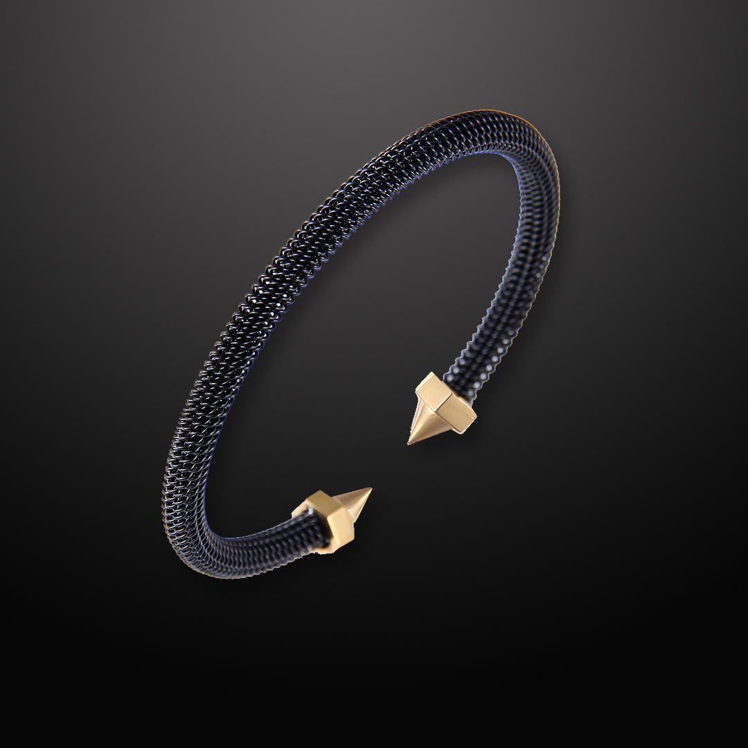 Dynamic Cuff Bracelet Black