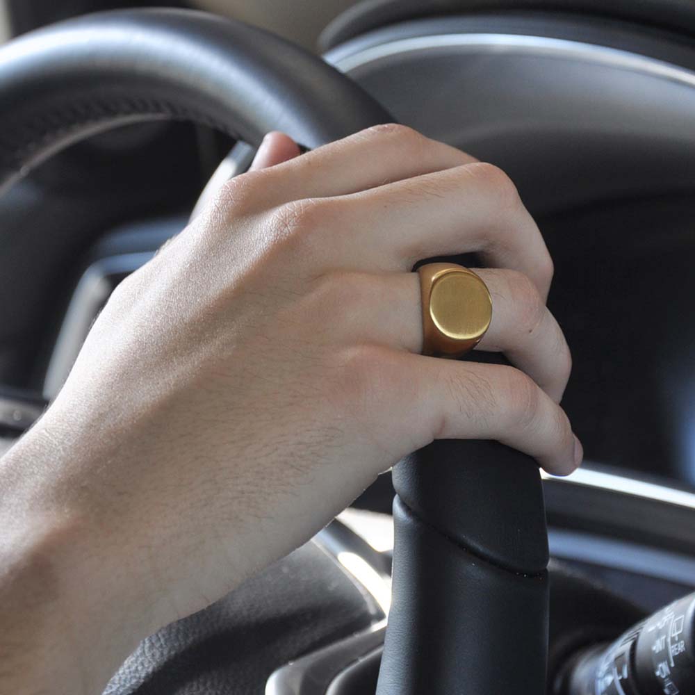 Signet Ring Gold