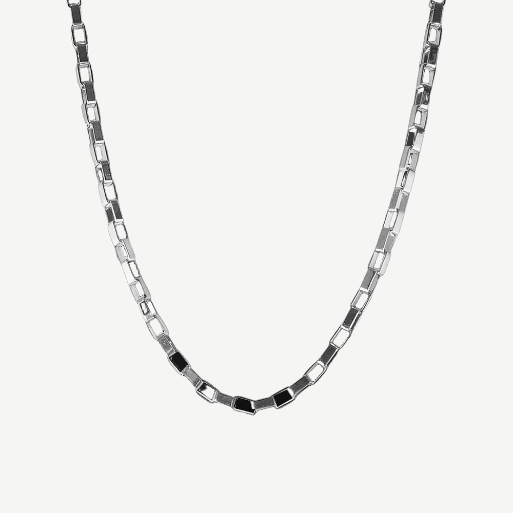 Classic Paper Clip Chain - 4mm — finished light background #F5F5F3 — source image 1