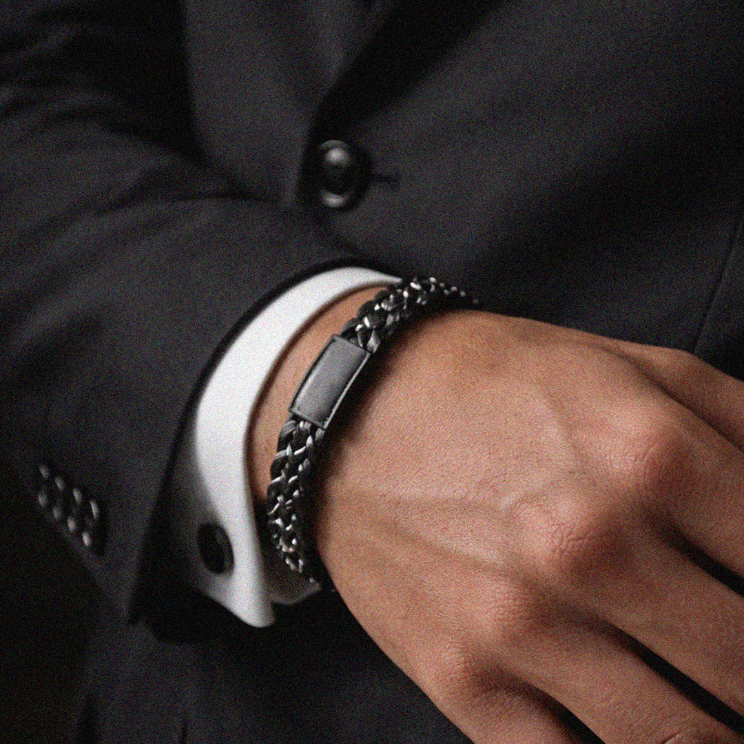 Kanso Braided Black Leather Bracelet