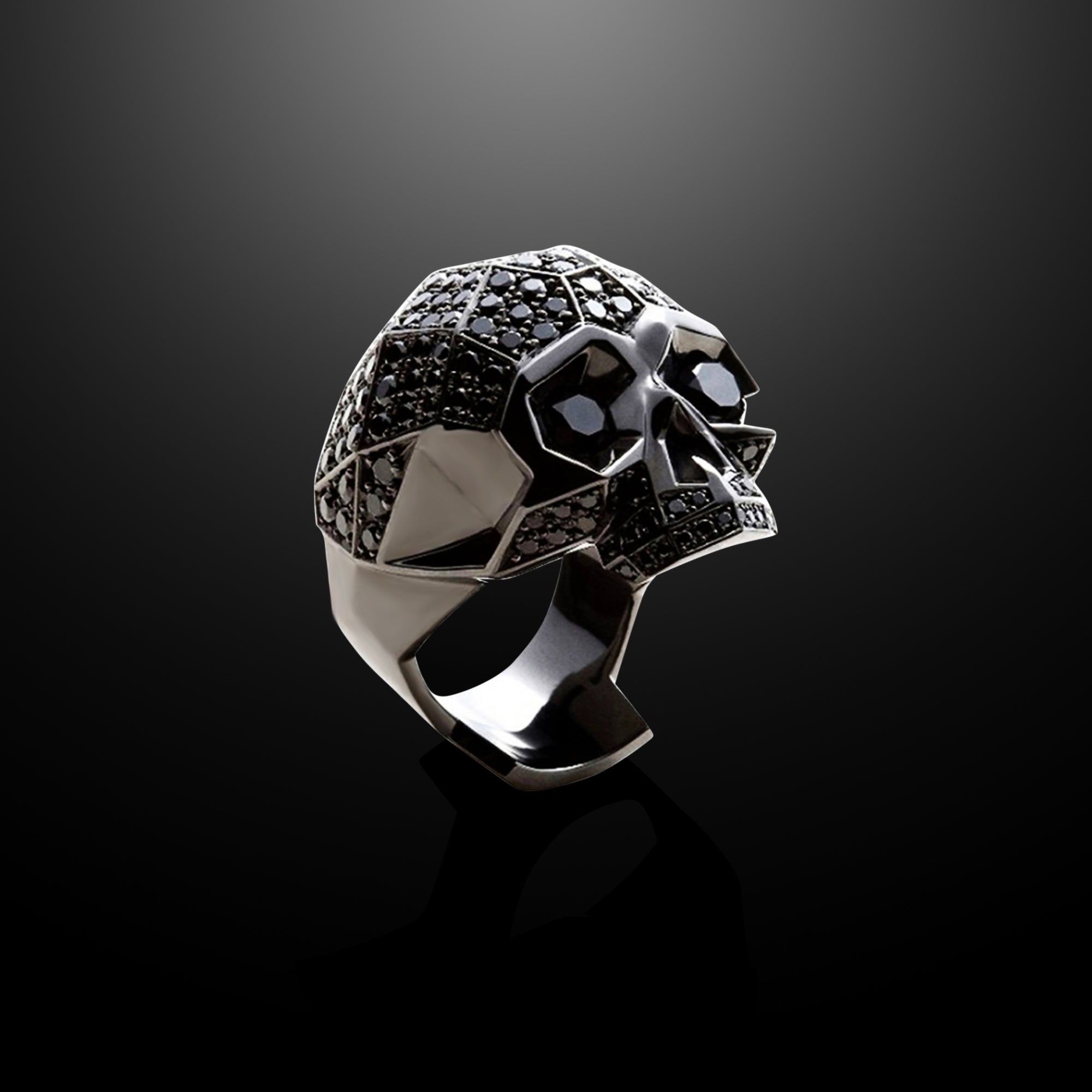 Black ring store with skulls