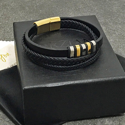 Voyager Multilayered Nappa Leather Bracelet Gold